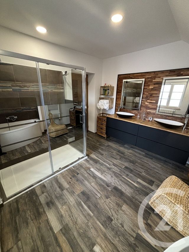 Afficher la photo en grand Maison à vendre - 6 pièces - 165 m2 - Nanteuil Le Haudouin - 60 - PICARDIE