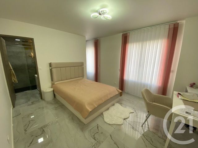 Maison à vendre - 6 pièces - 167 m2 - Dammartin En Goele - 77 - ILE-DE-FRANCE