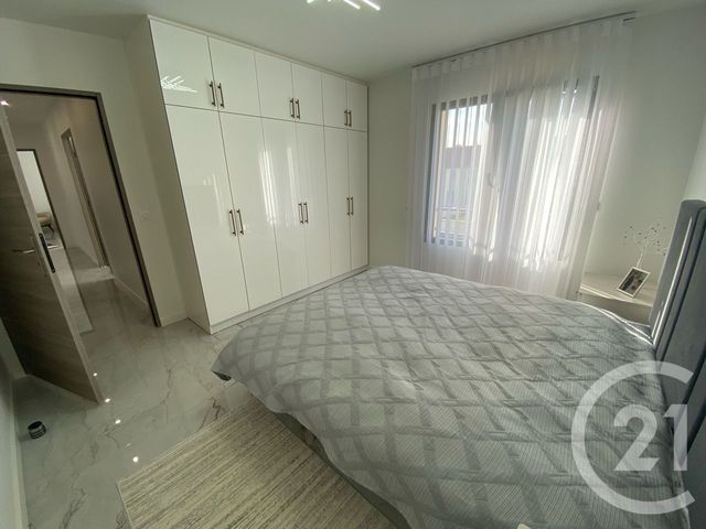 Maison à vendre - 6 pièces - 167 m2 - Dammartin En Goele - 77 - ILE-DE-FRANCE