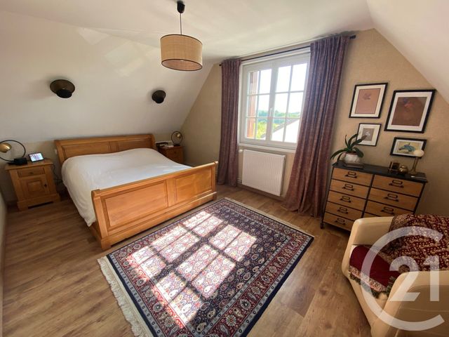Afficher la photo en grand Maison à vendre - 6 pièces - 101 m2 - Dammartin En Goele - 77 - ILE-DE-FRANCE