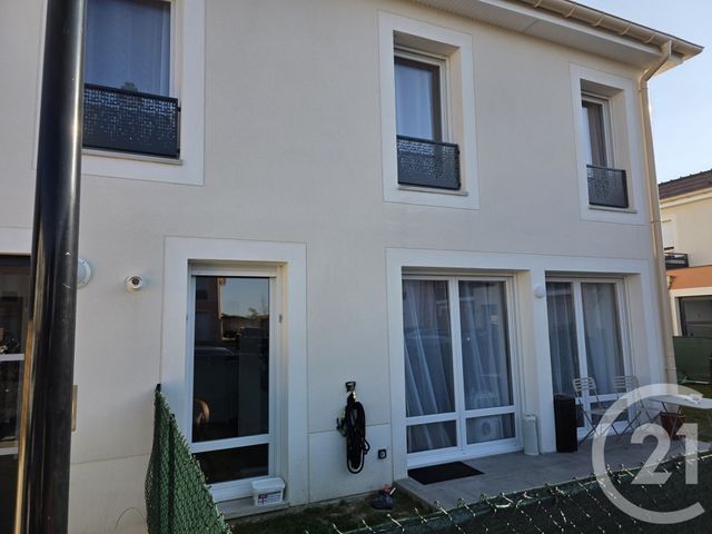 Afficher la photo en grand Appartement Duplex à vendre - 4 pièces - 81,35 m2 - Claye Souilly - 77 - ILE-DE-FRANCE