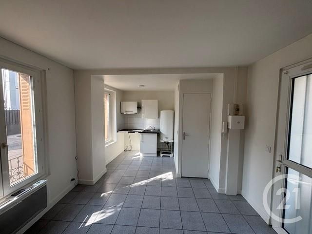 Appartement F2 &agrave; louer - 2 pi&egrave;ces - 29 m2 - St Soupplets - 77 - ILE-DE-FRANCE
