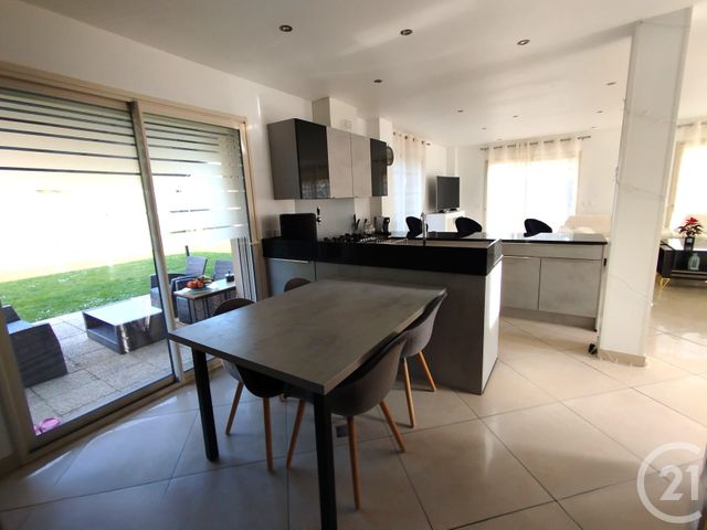 Afficher la photo en grand Maison à vendre - 5 pièces - 124,31 m2 - Juilly - 77 - ILE-DE-FRANCE