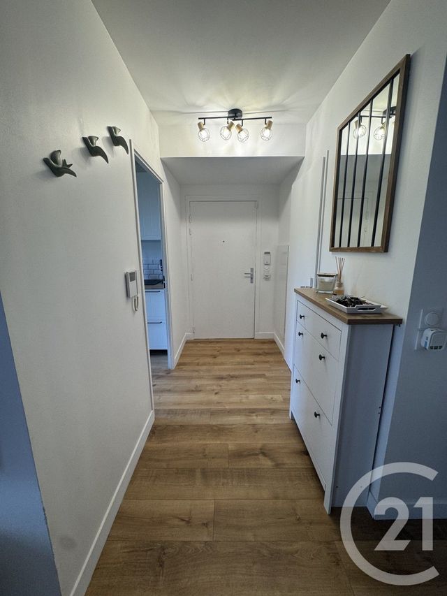 Afficher la photo en grand Appartement Duplex à vendre - 4 pièces - 81,35 m2 - Messy - 77 - ILE-DE-FRANCE