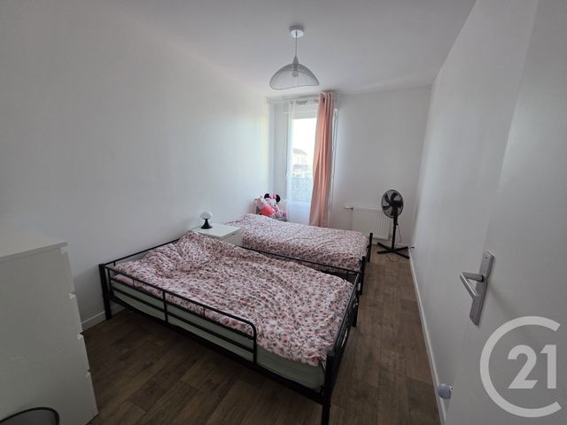 Afficher la photo en grand Appartement Duplex à vendre - 4 pièces - 81,35 m2 - Messy - 77 - ILE-DE-FRANCE