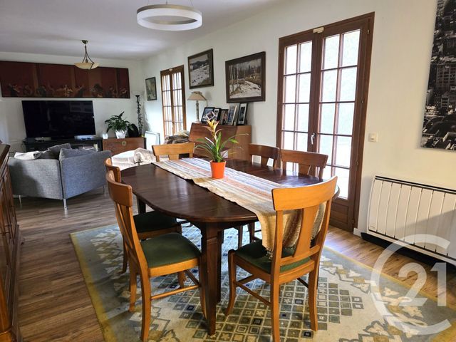 Afficher la photo en grand Maison à vendre - 6 pièces - 176,34 m2 - Dammartin En Goele - 77 - ILE-DE-FRANCE